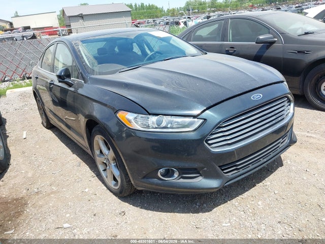 Salvage Ford Fusion Image
