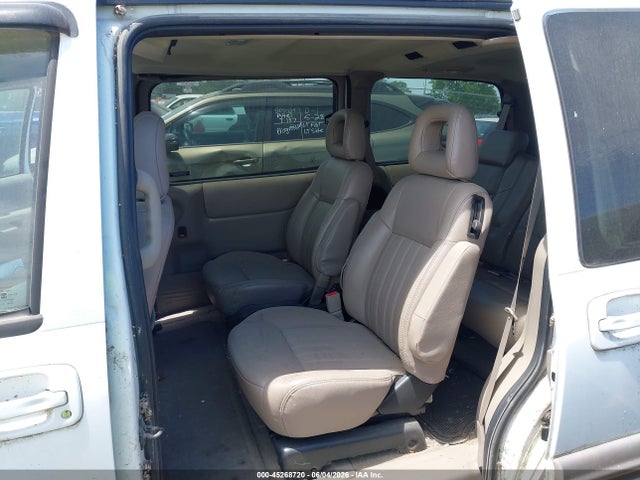 Pontiac Montana M16