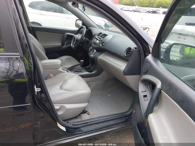 Toyota RAV4 Limited
