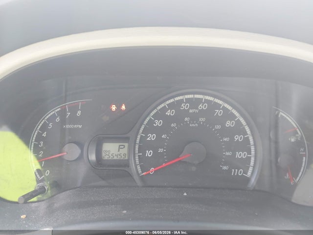 Toyota Sienna Le V6