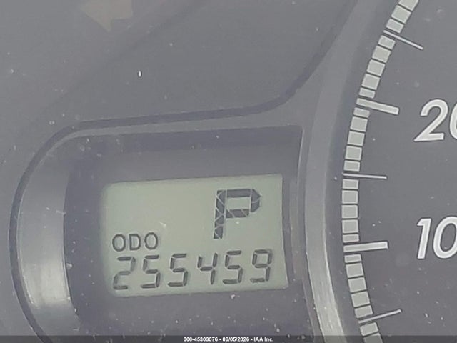Toyota Sienna Le V6