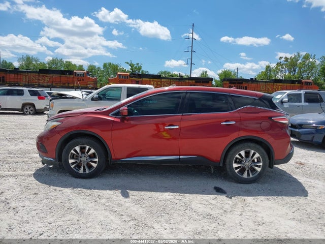 Nissan Murano S