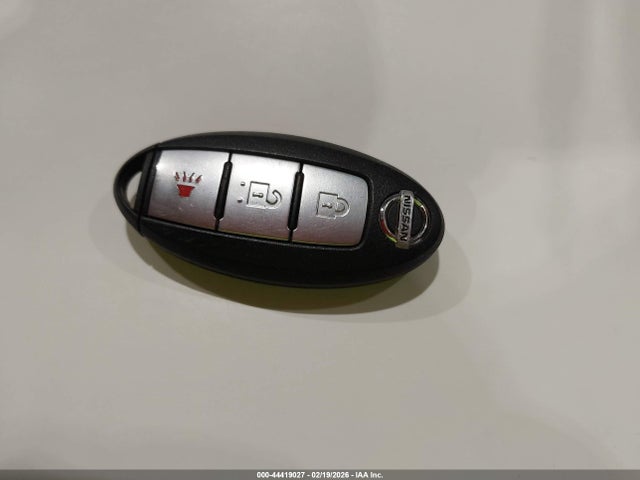 Nissan Murano S