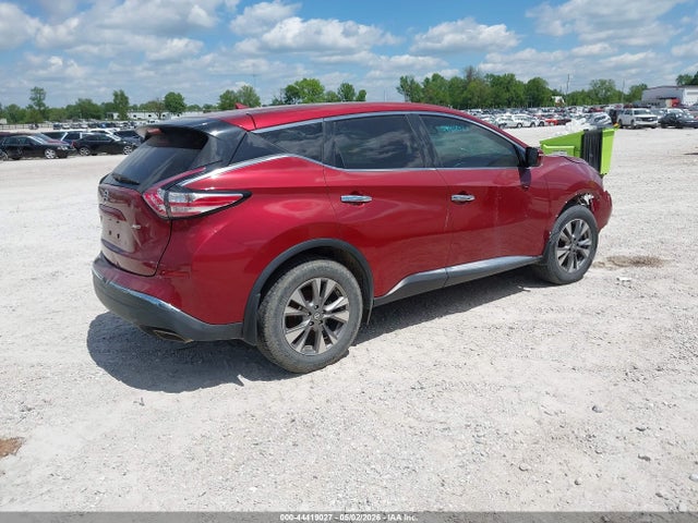 Nissan Murano S