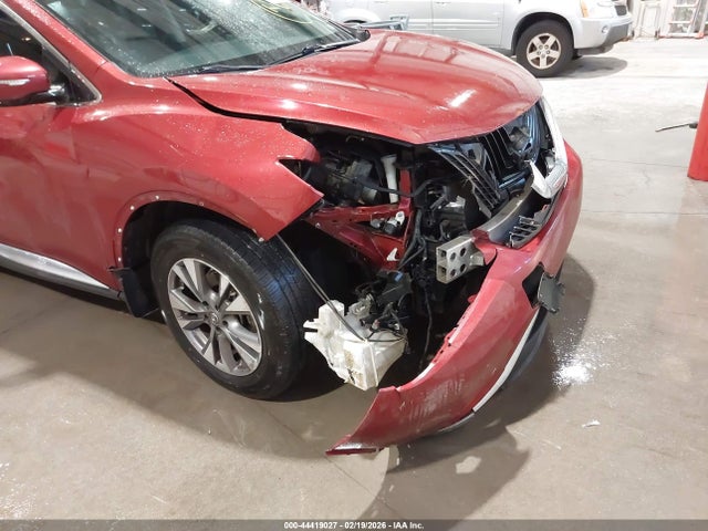 Nissan Murano S