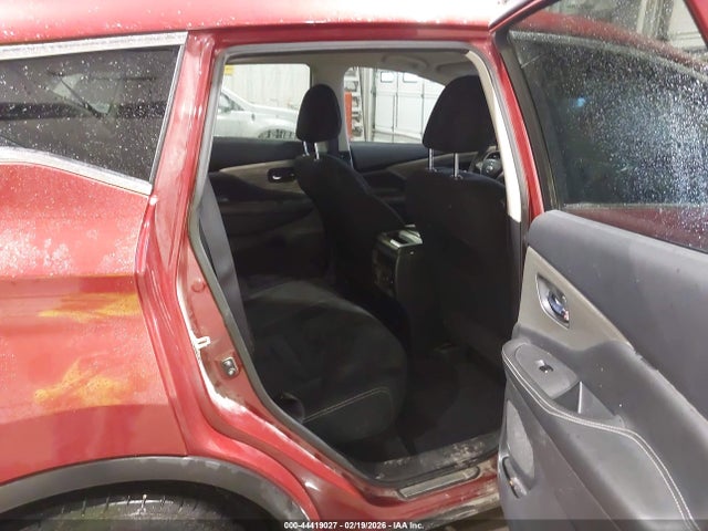 Nissan Murano S