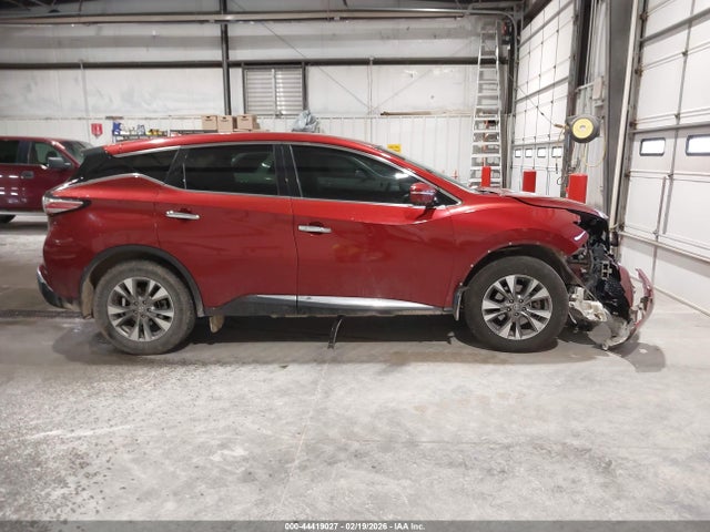 Nissan Murano S