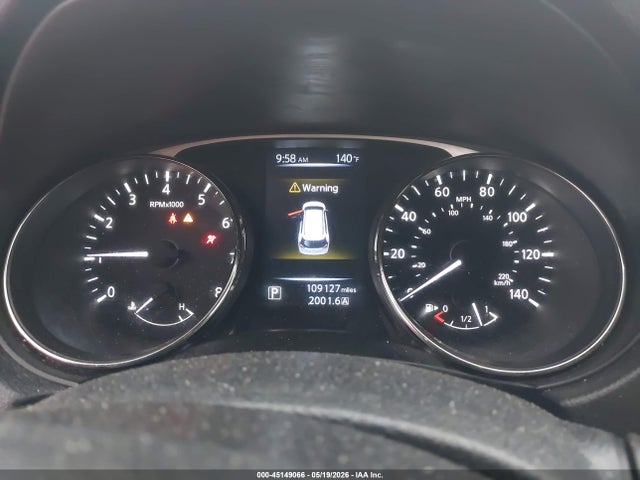 Nissan Rogue S