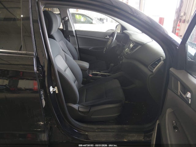 Hyundai TUCSON Se