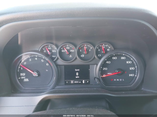Chevrolet Silverado 1500 4wd  Short Bed Custom