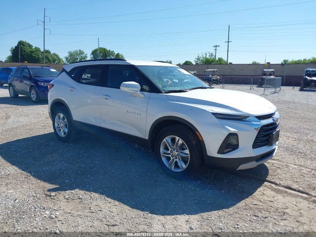 Salvage Chevrolet Blazer Image