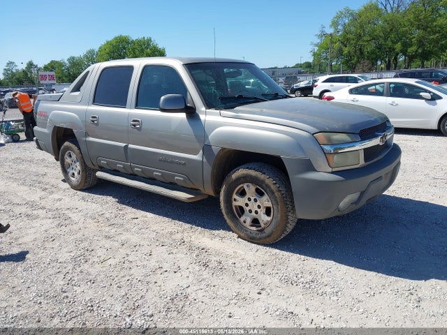 Salvage Chevrolet Avalanche 1500 Image