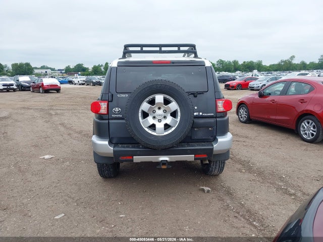 Toyota FJ Cruiser