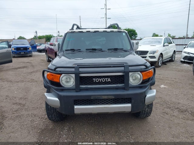 Toyota FJ Cruiser
