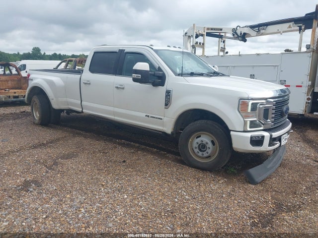 Salvage Ford F-350 Image