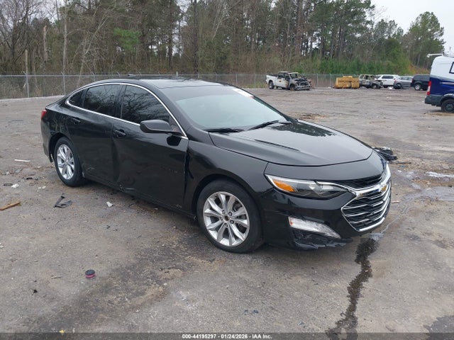 Salvage Chevrolet Malibu Image