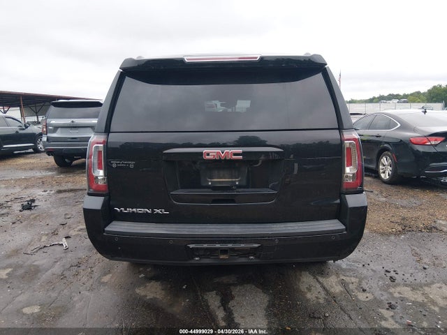 GMC Yukon Slt
