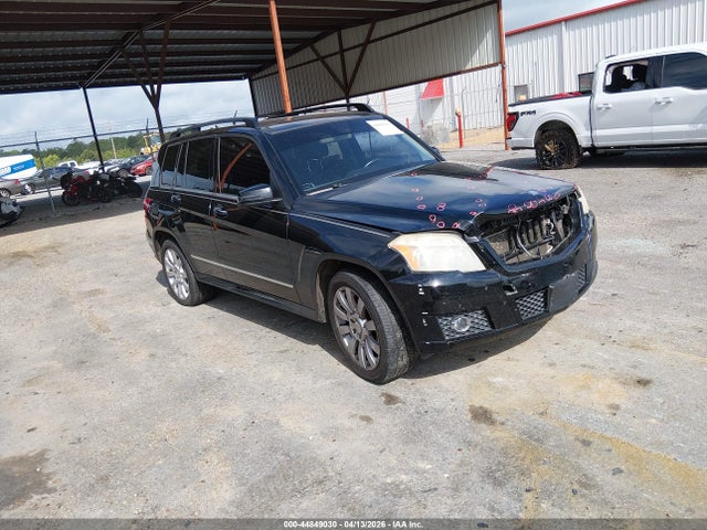Salvage Mercedes-Benz GLK Image