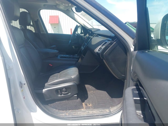 Land Rover Discovery Se