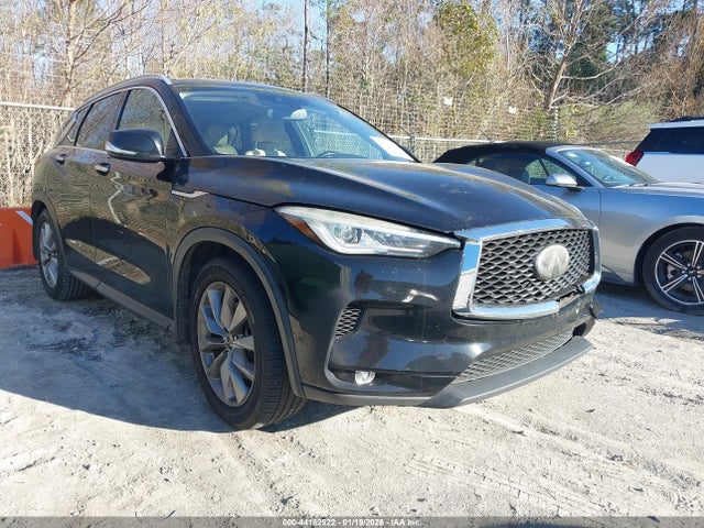 Salvage INFINITI Qx Image