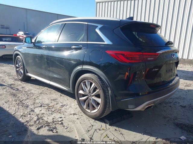 INFINITI Qx Luxe