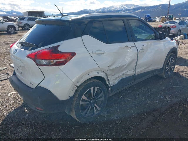 Nissan Kicks Sv Xtronic Cvt
