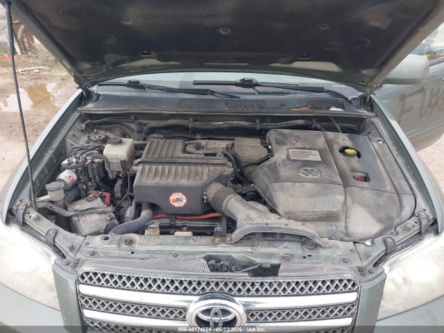 Toyota Highlander Limited V6