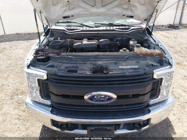 Ford F-250 Xl