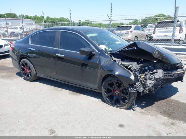 Salvage Honda Accord Image