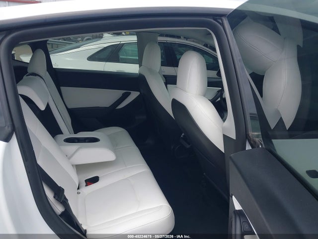 Tesla Model Y Performance Dual Motor All-wheel Drive