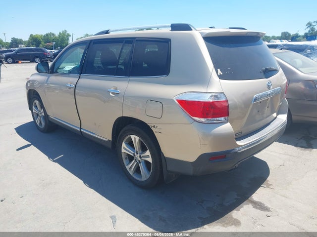Toyota Highlander Limited V6