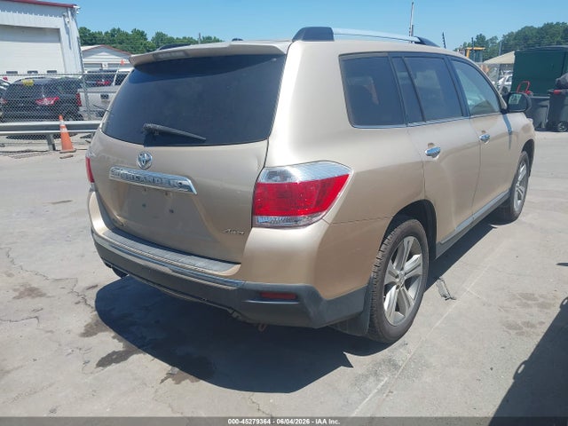 Toyota Highlander Limited V6