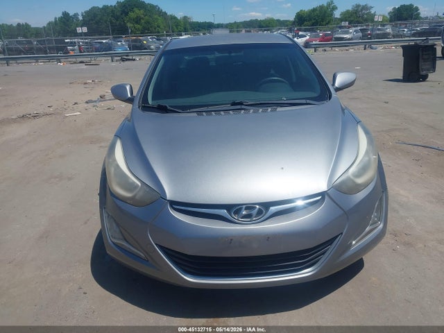 Hyundai ELANTRA Se
