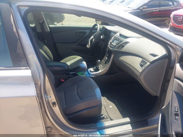 Hyundai ELANTRA Se