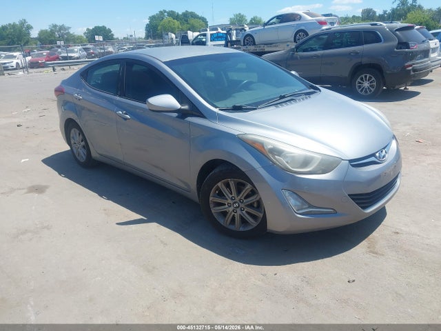 Salvage Hyundai ELANTRA Image