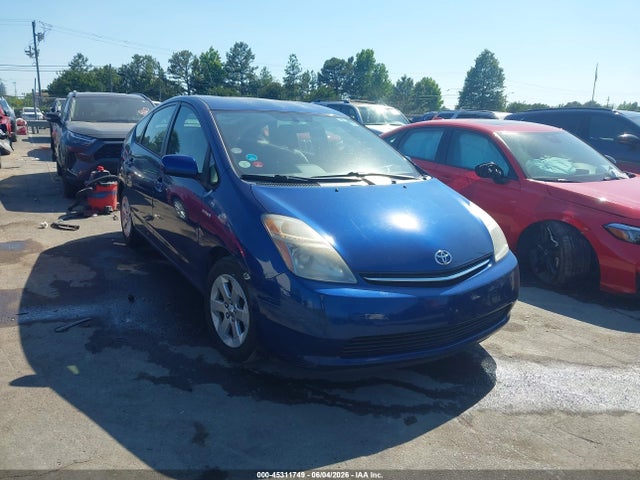 Salvage Toyota Prius Image