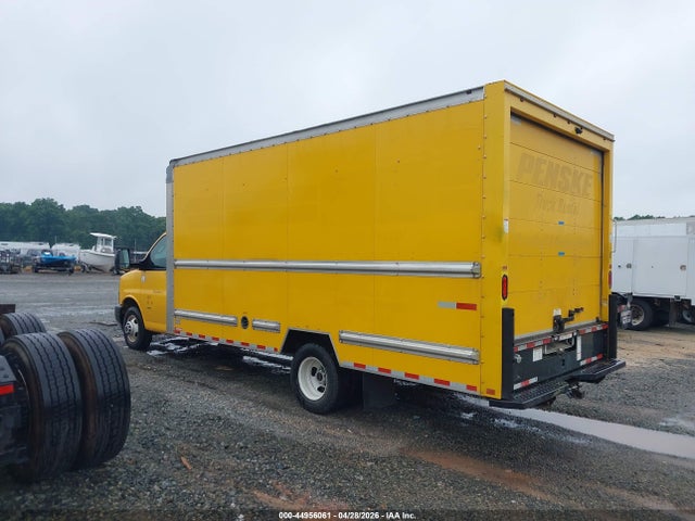 General Motors Savana Cutaway Work Van