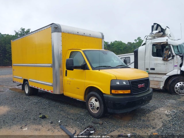 Salvage General Motors Savana Cutaway Image