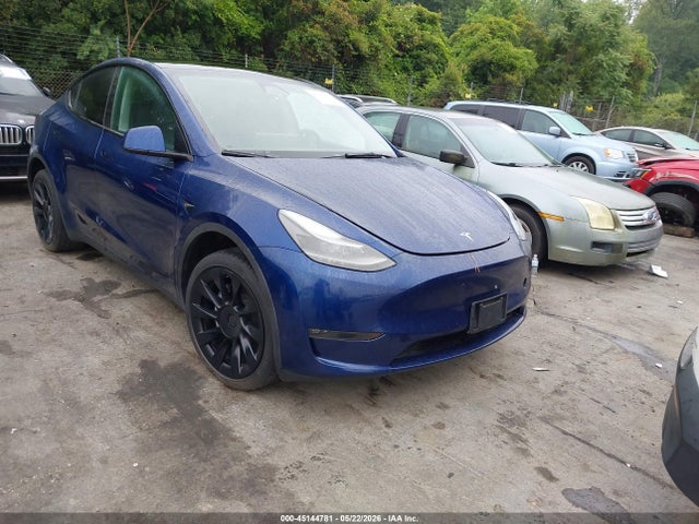 Salvage Tesla Model Y Image