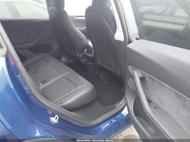 Tesla Model Y Long Range Dual Motor All-wheel Drive