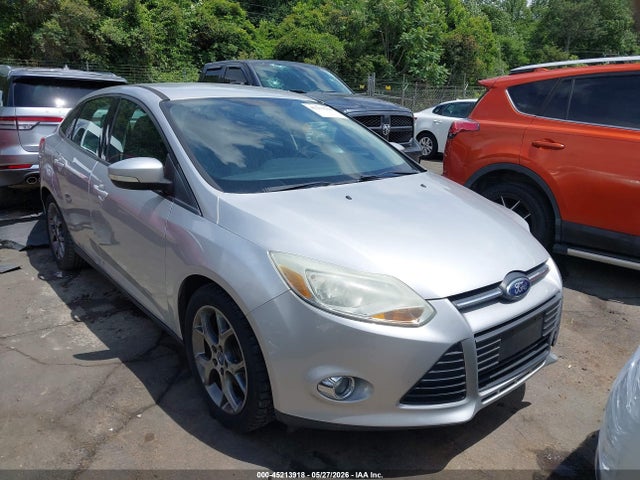 Salvage Ford Focus Image
