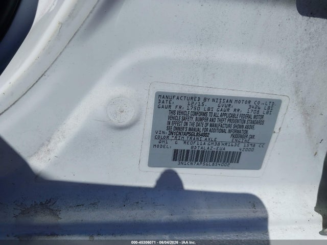 Nissan Versa 1.6 S+
