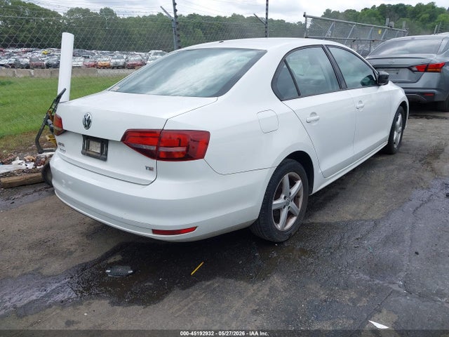 Volkswagen Jetta 1.4t S