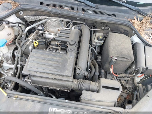 Volkswagen Jetta 1.4t S