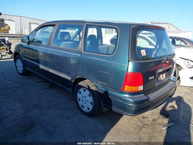 Isuzu Oasis S