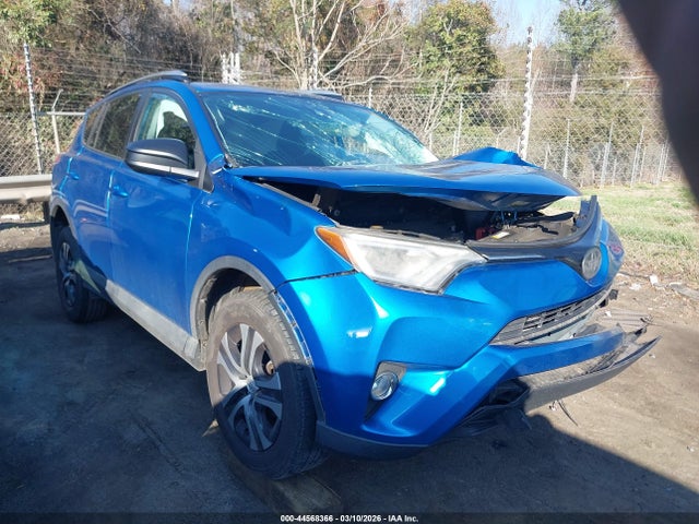 Salvage Toyota RAV4 Image