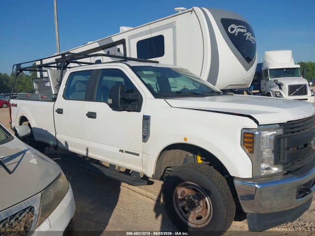 Ford F-350 Xl