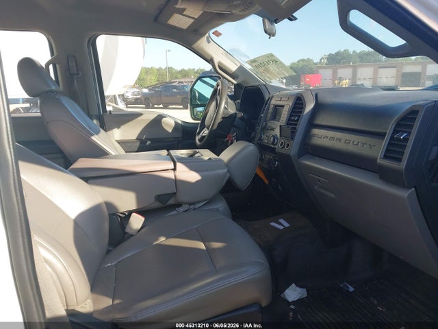 Ford F-350 Xl