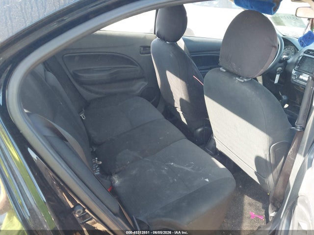 Mitsubishi Mirage Es