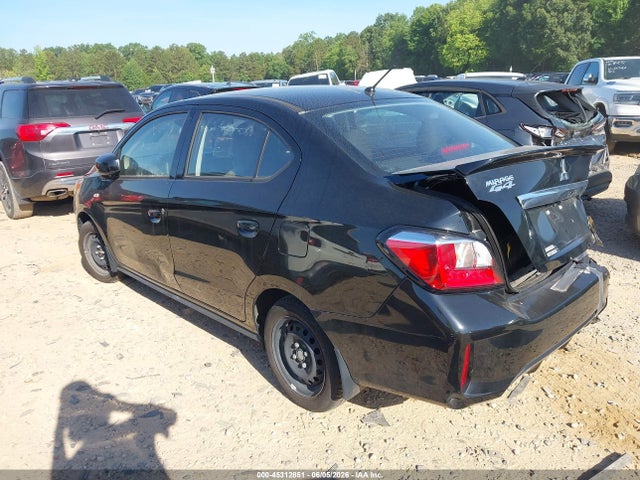 Mitsubishi Mirage Es